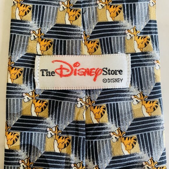 Vintage Disney Store Winnie The Pooh Tigger 100% Silk Men’s Neck Tie - Picture 3 of 6